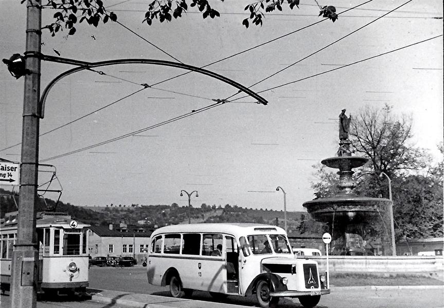 Würzburger Straßenbahn und Busse 1950
