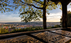 Spätsommer in Würzburg mit herrlichen Fernblicken.