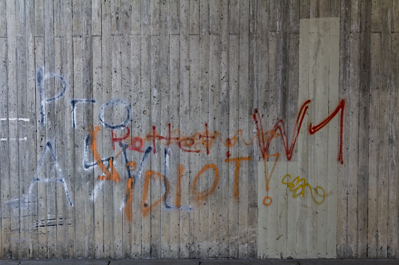 Eine Erinnerung an vergangene Zeiten die seit über 22 Jahren hält. Ein Graffiti in der Bahnunterführung an der Stuttgarter Straße zeigt den Schriftzug "Rettet W1".