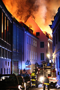 Großbrand Peterpfarrgasse 2011