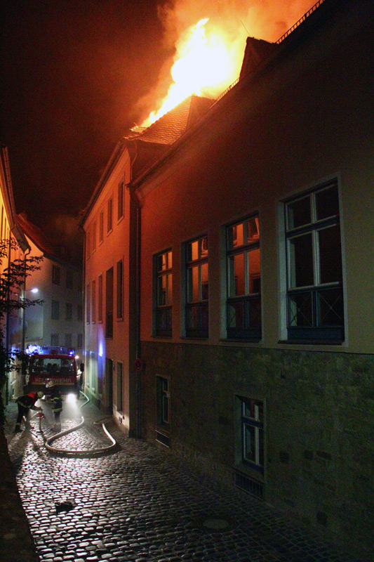 Blick in die enge Gasse des "Zwinger".