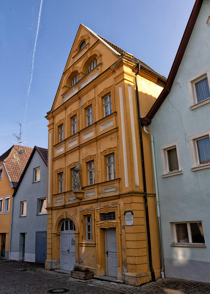 In diesem Gebäude befindet sich das Trachtenmuseum von Ochsenfurt.