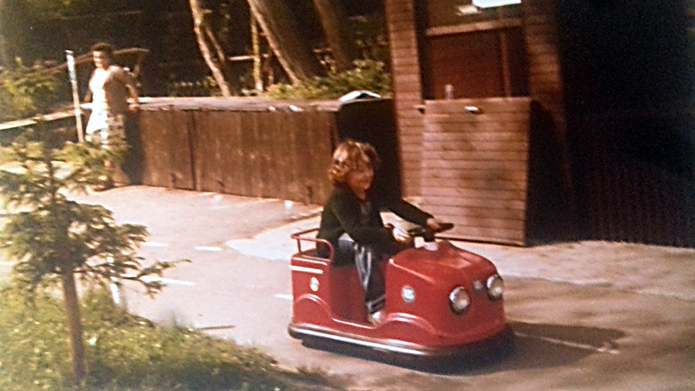 Elektroautos im Forsthaus Guttenberg 1981