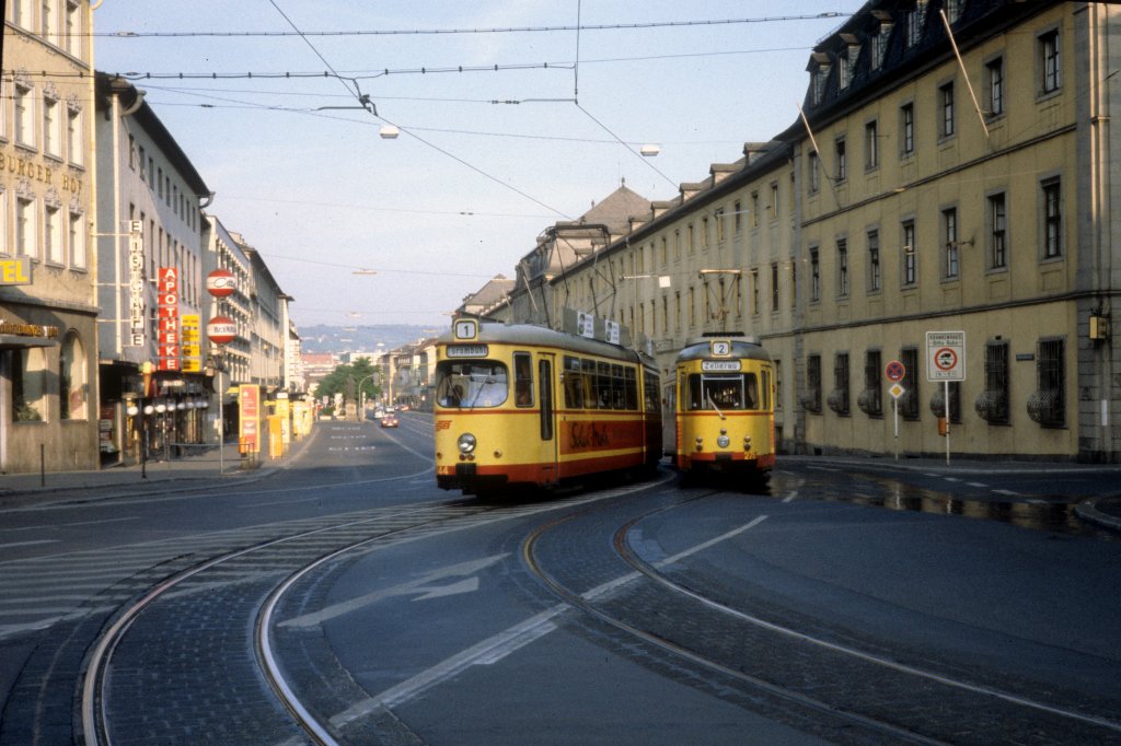 Straßenbahnen an der Juliuspromenade im Jahr 1979. Foto: Kurt Rasmussen / Wikipedia.de