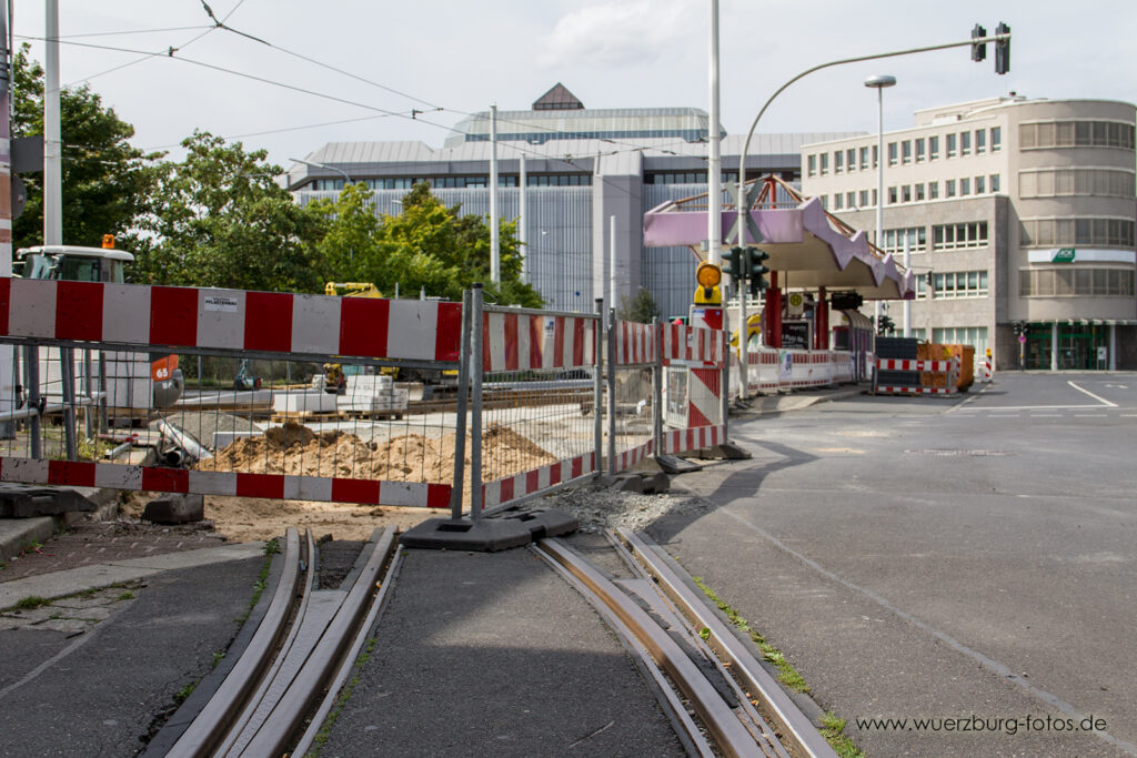 Das Gleis zur Reuterstraße ist bereits abgetrennt.